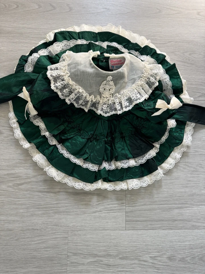 Martha's Miniatures We're Fussy Baby Girl Dress Size 2T Vintage Green/Ivory - Image 3 of 4