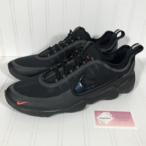 nike spiridon triple black