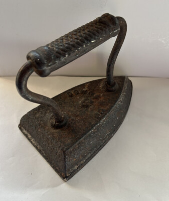 Vtg Downs & Co NY #6 Sad Iron Flat Cast Iron Braided Handle Doorstop Decor 1850s