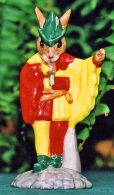 Royal Doulton Minstrel Bunnykins DB 211 #1254/2500