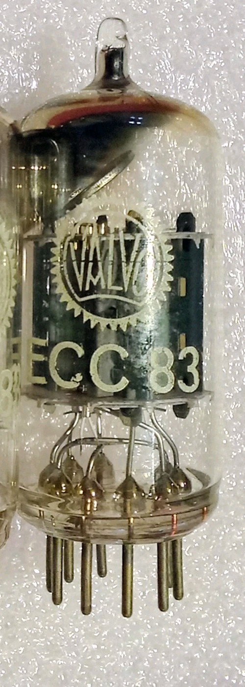 Vintage Elektronenröhre / Valvo - Type ECC83 (= 12AX7)/ 45° Getter/ geprüft /OS 