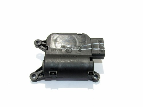 VW Golf V Mk5 2009 Stellmotor Klima Heizung heater flap actuator 0132801345