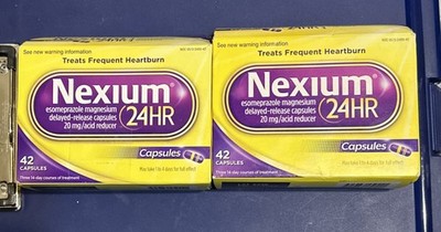 2 NEXIUM 24HR Acid Reducer Heartburn Relief Tablets 20mg 42 Tablets 07 & 11 2026