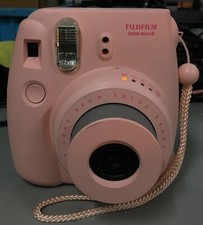 Fujifilm Instax Mini 8 Instant Film Camera Pink  O42