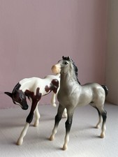 Breyer Classic Used Grullo And liver chestnut tobiano fun Foal Set