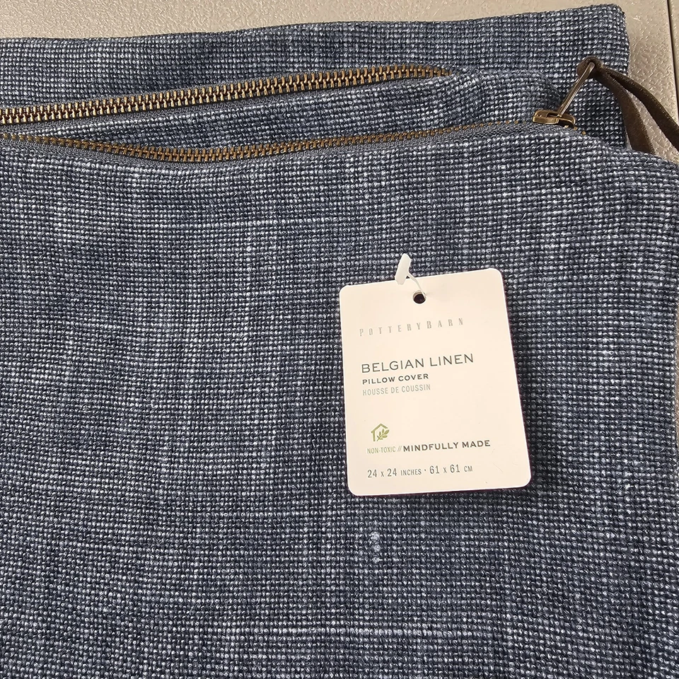 Funda de almohada de lino belga Pottery Barn 24"x24" azul marino? (Estante 2) Foto 4 de 4