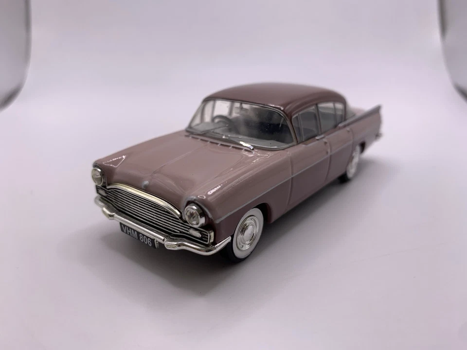 Vanguards Corgi 1:43 Vauxhall PA Cresta Dusk Rose & Lilac Haze VA06400 - Image 3 of 4