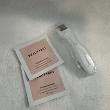 Beauty Bio GloPro Microneedling Rejuvenation Skin Firming Tool White w/Hard Case