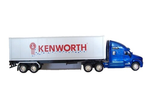 EXCLUSIVE 1/32 Kenworth T909 Prime Mover Truck White Diecast Car