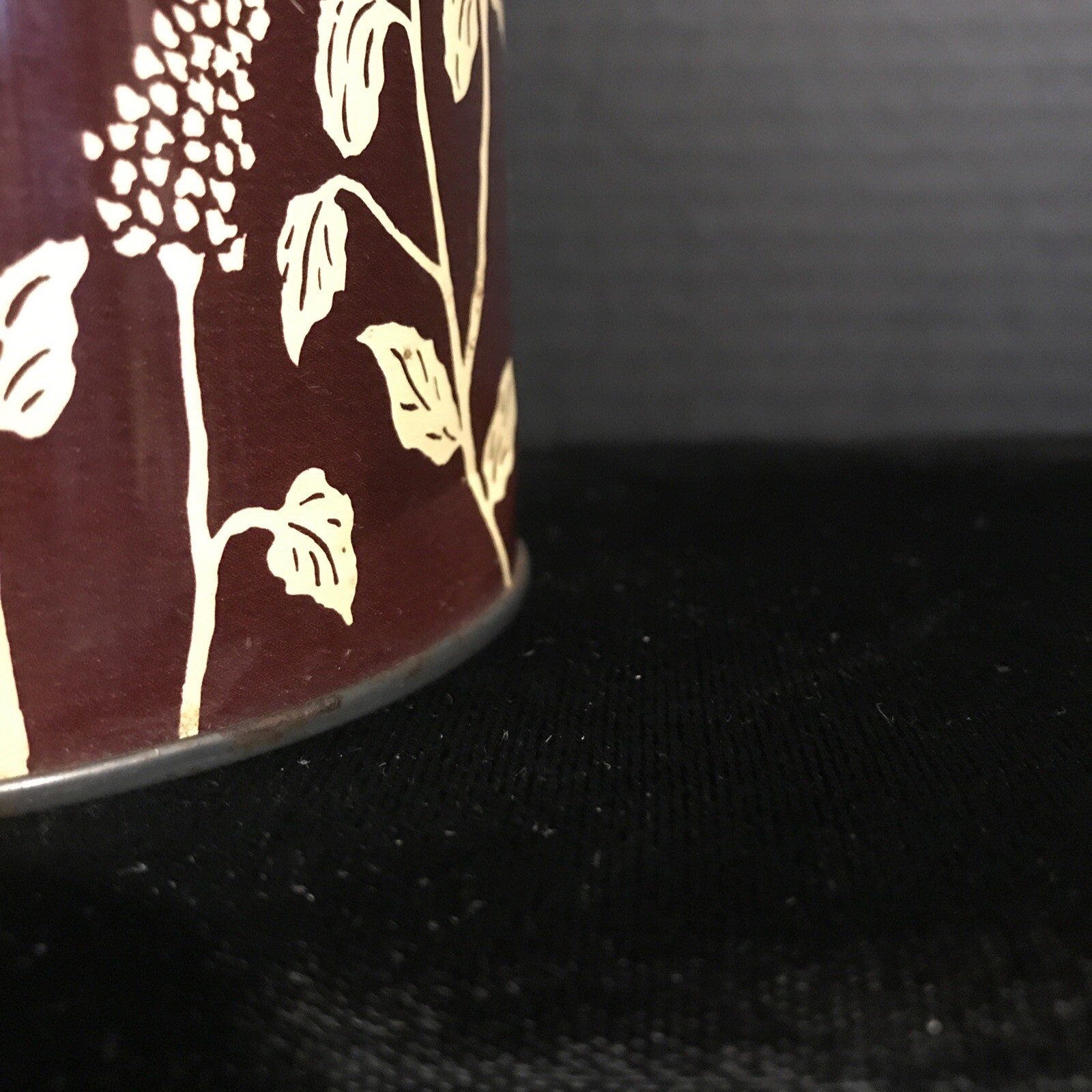 VINTAGE BOWERS PEANUT CRUNCH TIN-DOME LID-EARLE S. BOWERS CO. MOORESTOWN, NJ