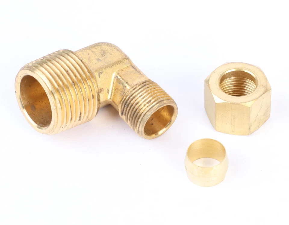 Brass Fairview 90° Elbow Tube Fitting, 1/2" Tube OD x 3/4" Male NPT - Image 4 of 4