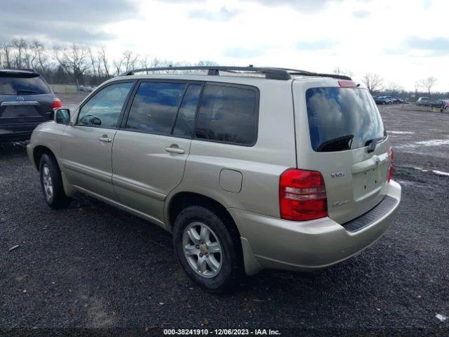 Conjunto de luz trasera derecha usado se adapta a: Toyota Highlander 2002 grado derecho A Foto 3 de 4