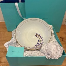 Bol de service Tiffany diamètre 25,5 cm neuf jamais utilisé lave-vaisselle
