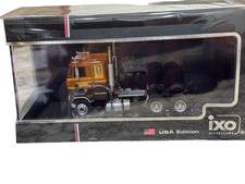 IXO FORD COE 9000 - BROWN AND TAN 1/64 U64TR0...