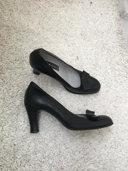 Women Hobbs Heels Black Leather 36.5