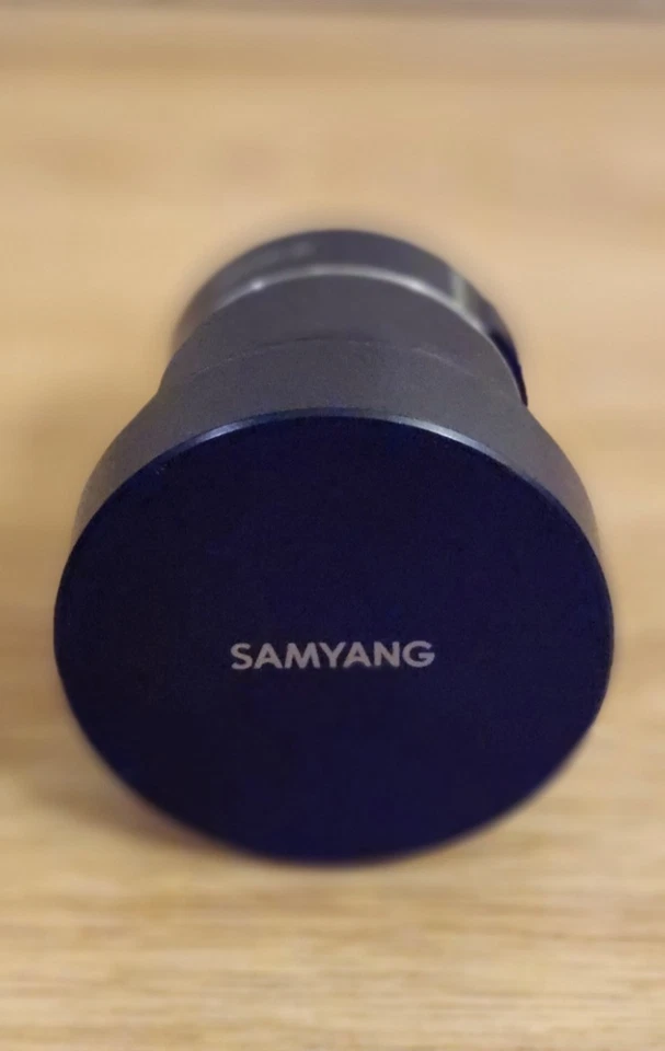Samyang AF 14mm f2.8 EF For Canon, Both Caps & Pouch, Very Good Condition. - Image 2 of 4