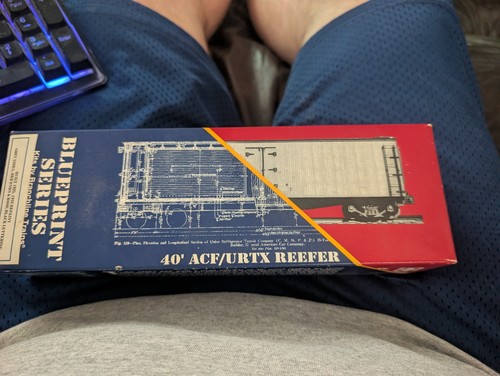 BRANCHLINE TRAINS BLUEPRINT SERIES 40' ACF/URTX FRIGORÍFICO 1343 MONARCH HO EXCELENTE | Zustand: New