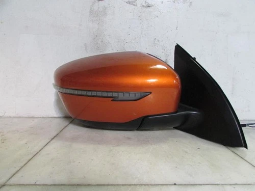 2019 NISSAN ROGUE SPORT SIDE MIRROR RIGHT ORANGE TURN SIGNAL OEM 96301-6MA0A