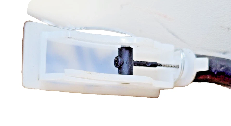 Оригинальный привод троса защелки передней правой двери со стороны пассажира для BMW 545i 2004–2006 годов выпуска - Изображение 2 из 3