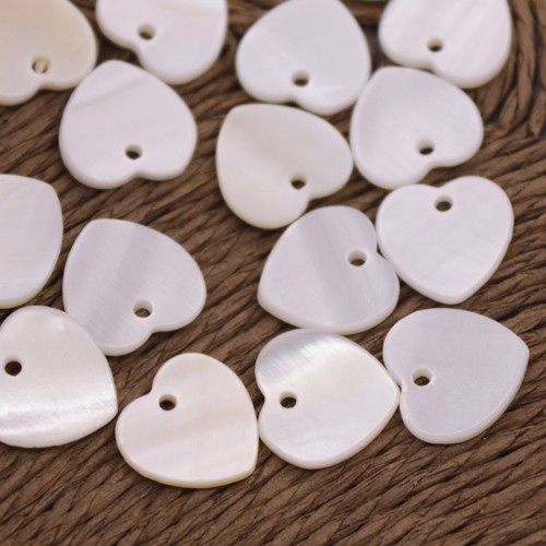 50 PEZZI Cuore Bianco Naturale Conchiglia Madreperla 12mm Creazione Gioielli Fai da Te - Foto 2 di 8