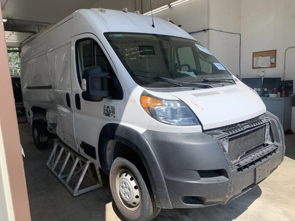 Used Body Control Module fits: 2020 Ram Promaster 2500 van Body Control BCM ID 6 - Изображение 4 из 4
