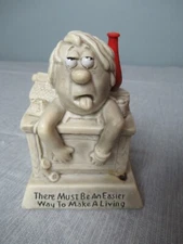 Vintage 1968 Russ Berrie & Co Figurine Statue -There Must Be A Easier Way b5 sb