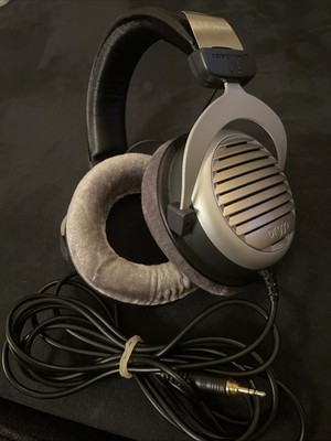 beyerdynamic DT 990 Premier Open-Back Over-Ear Headphones 3.5mm