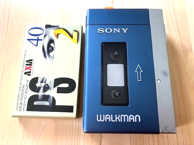 Beautiful SONY Walkman TPS-L2 Cassette Player Stereo 1st Gen Japan