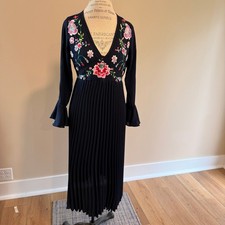 Asos Women's Maternity Blue Embroidered Pleated Midi Dress Size 8 NWT