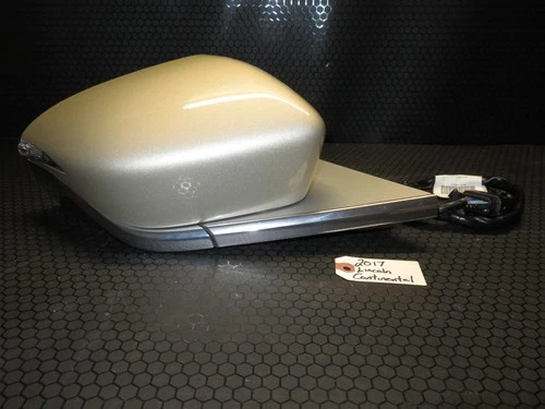 2017-2020 Continental OEM Passenger Side Mirror w/ Camera GD9B-17682 Gold *NICE*
