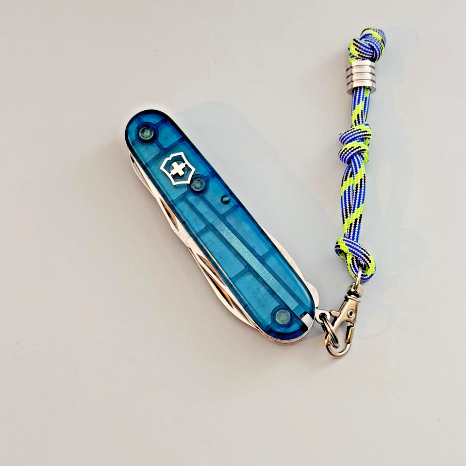 Victorinox Climber瑞士军刀半透明蓝色 — 第 2/4 张图片