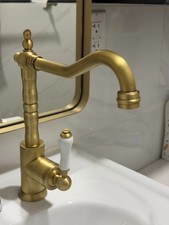 Vintage Single Handle Sink Faucet Vessel Swivel Basin Tap Brass Art Gold Faucet