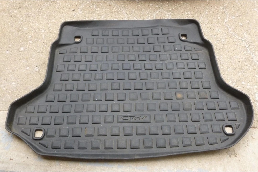 2002-2006 HONDA CR-V CRV OEM FACTORY ALL WEATHER RUBBER TRUNK CARGO MAT LINER
