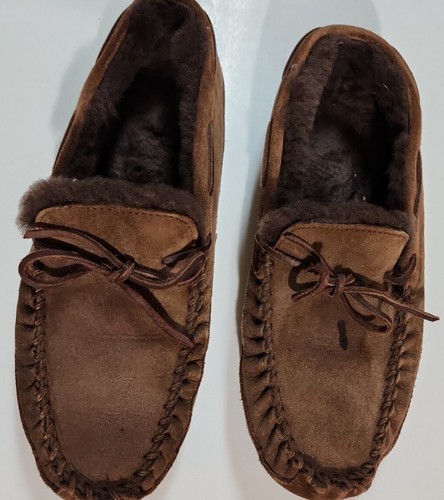 L.L. Bean Men's Slippers Size 9 M. Moccasin Suede, Wicked, Shearling Lined. - Picture 3 of 11