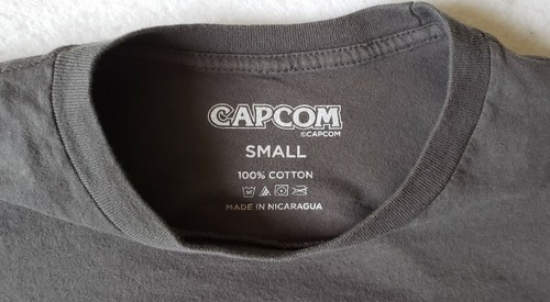 PROTO MAN Capcom Size Small Gray T-Shirt - Picture 3 of 5