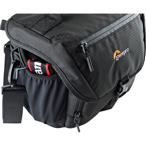 Lowepro Nova 170 AW II Camera Bag (Black) - Picture 4 of 12