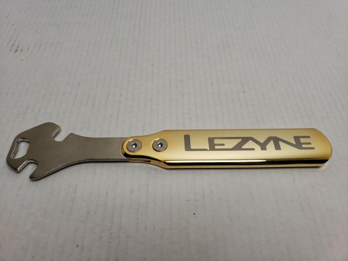 Rare Lezyne 18k Gold Plated VIP Edition Promo Pedal Wrench Rare Lezyne 18k Gold Plated VIP Edition Promo Pedal Wrench