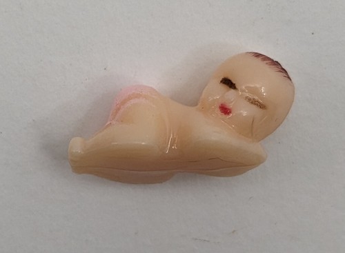 Vintage Cake Toppers Mixed lot 12 Pink People 49 Sleeping Babies 12 Baby bottles - Picture 2 of 9