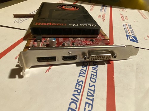 PowerColor Radeon HD 6770 1GB GDDR5 PC Graphics Card DUAL-SLI Connectors AX6770 - Picture 3 of 6
