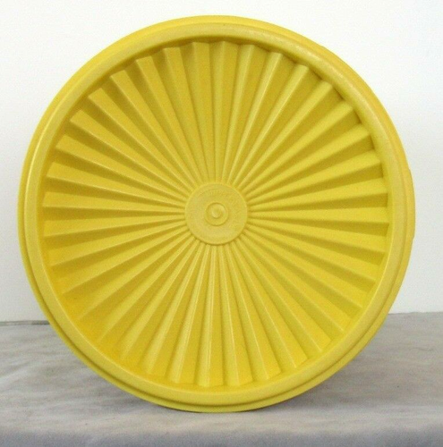 TUPPERWARE 10.5" tall SNACKEEPER CANISTER 1222 Yellow w. 6.5" Instant SEAL 808 - Picture 3 of 5