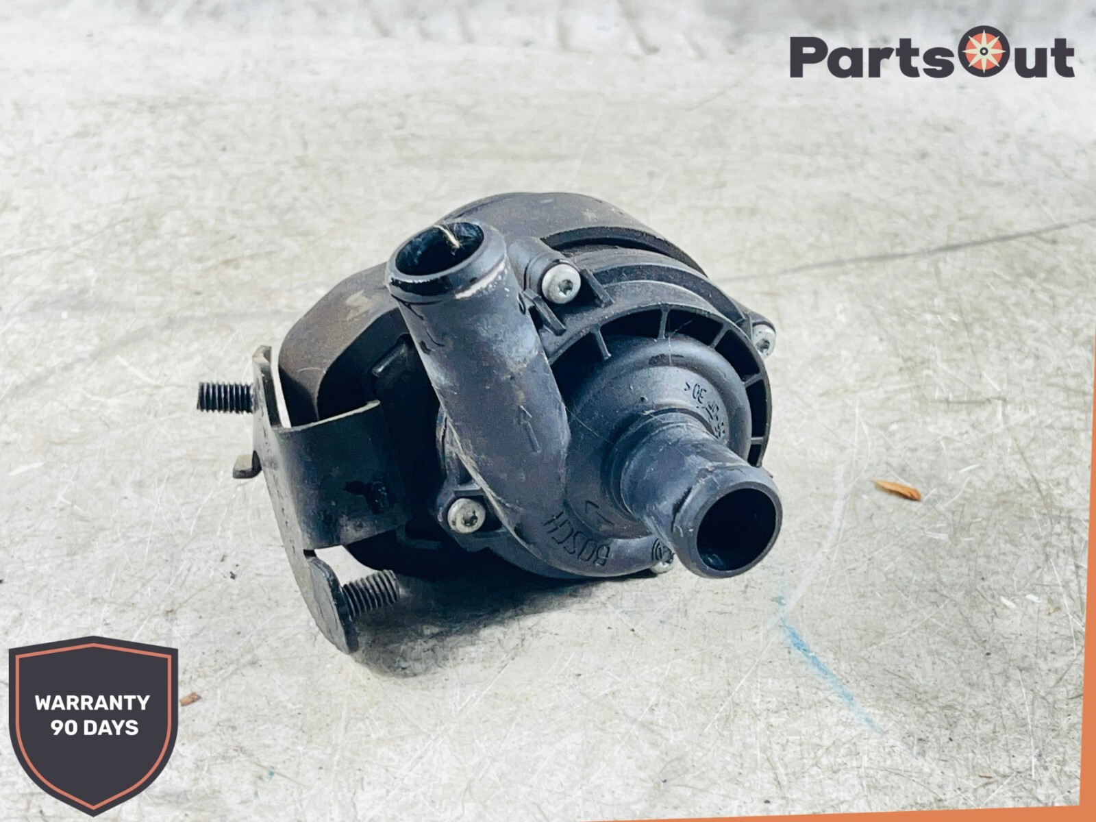 03-15 Mercedes W211 E350 SLC300 ML550 Auxiliary Water Pump Heater 2118350014 OEM