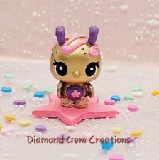 Hatchimals Colleggtibles - REPAINT Golden Sweets And Treaats Cosmic Candy Burtle