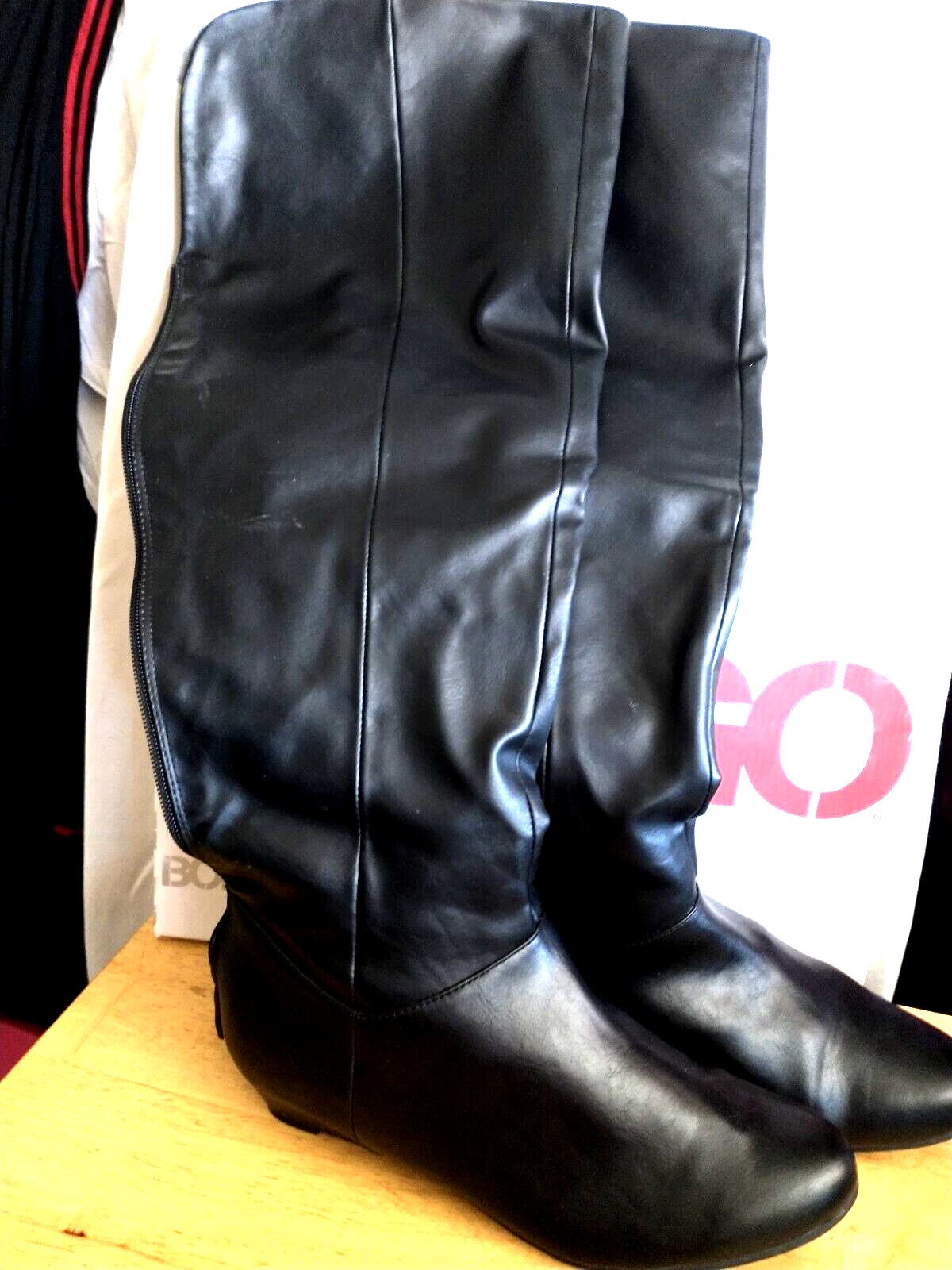 Foto 1 di 9