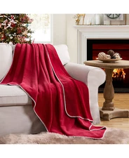 VCNY Evergreen Ivy Waffled Thrown Red 50"x70" NEW