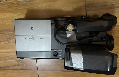 GE Uni-Cam 8mm Video System,Lens And Case, Not Tested. No Power Supply - Picture 3 of 5