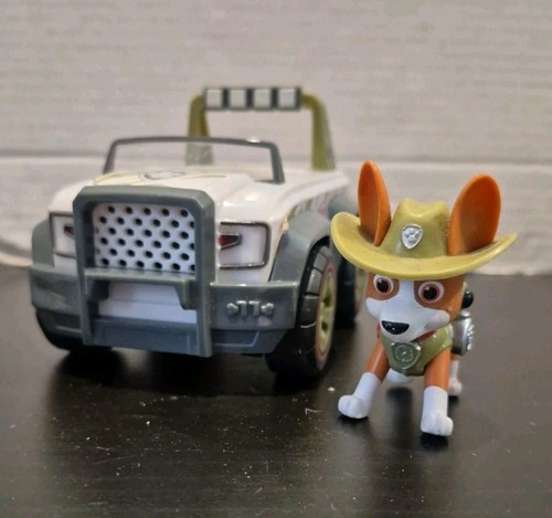 Large Lot Of Paw Patrol Pups, Vehicles & Paw Patroller *Read* - Picture 3 of 24