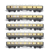 HORNBY 'OO' GAUGE RAKE OF 5 GWR BROWN/CRM ASSORTED CENTENARY COACHES