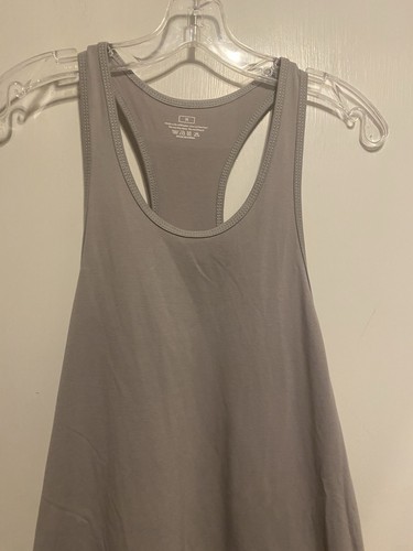 Men's Tank Top Racerback Bodybuilding Fitness Unbranded Size Medium Gray NWOT - Picture 2 of 4