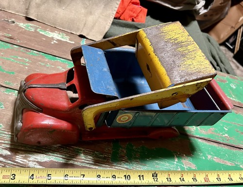 Vintage MARX toys LUMAR Contractors Red Blue & Yellow Loader Truck 1930’s - Picture 6 of 15