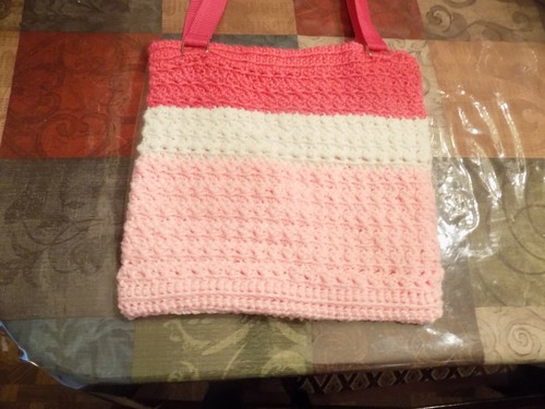 HANDMADE CROCHET PINK AND WHITE PURSE WITH INSIDE POCKETS AND DOUBLE STRAP - Picture 2 of 6